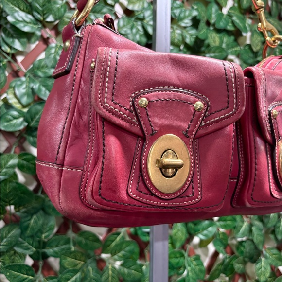 Coach Legacy Turnlock Shoulder bag - Picture 6 of 10